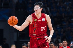 kaiyun-北京球员注册信息：陈盈骏&amp;范子铭&amp;周琦顶薪 方硕&amp;翟晓川老将合同