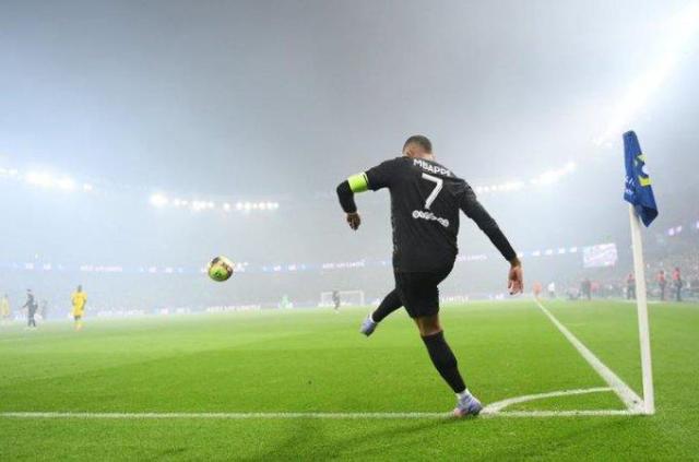 开云官网-队长袖标加码续约收效？姆巴佩松口：去留都有可能